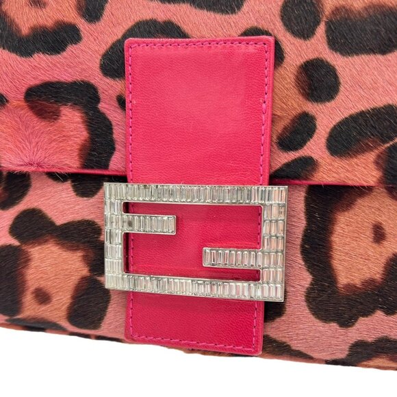Vintage Fendi hot pink leopard print Baguette shoulder bag - Picture 2 of 8